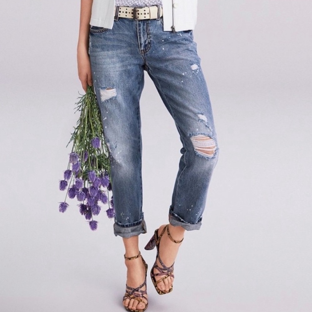 Cabi 100% Boyfriend Jeans Size 2 Distressed Style 5884